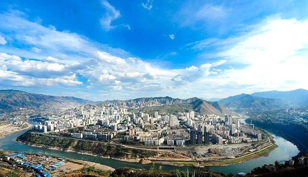 四川,多民族文化交融与可持续发展探索之旅